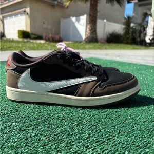 Travis Scott Mocha | Size 11